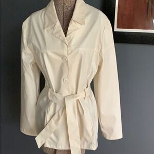 Coolwear cream polyurethane jacket, medium